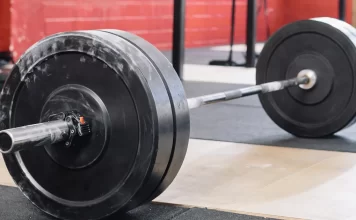 how much does a barbell weigh